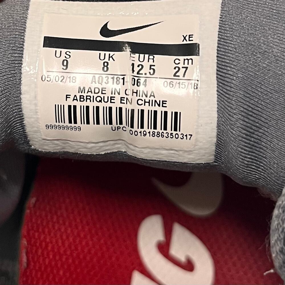 Nike Zoom Vomero 13 Men’s 9 Gray Red Running Shoes AO3181-064 Cushion Sneaker - Picture 9 of 10